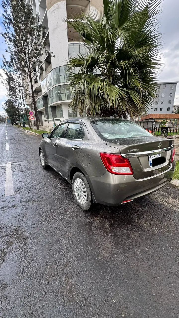 Suzuki Dzire 2022 Automatic – photo 6