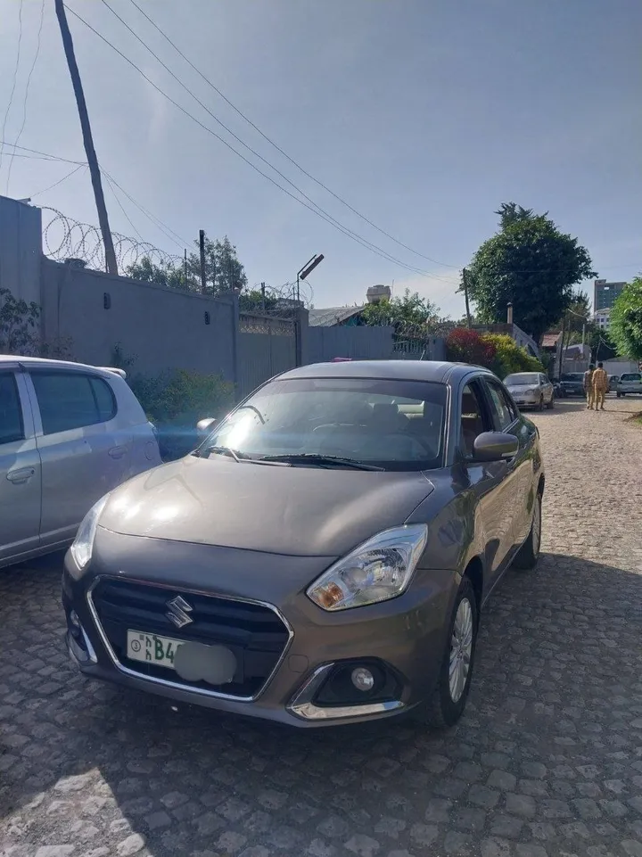 Suzuki Dzire 2021 Automatic – photo 6