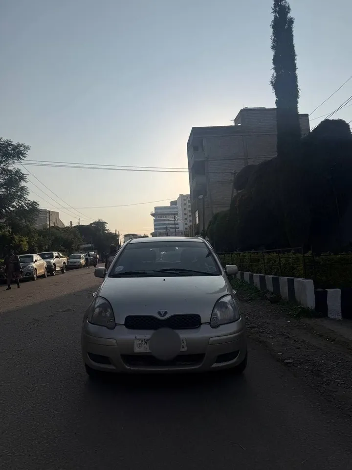 Toyota Vitz 2004 Automatic 1.0L – photo 7