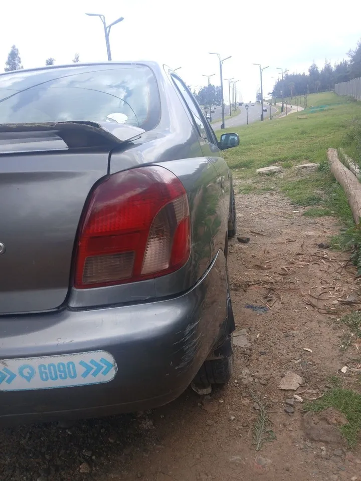 Toyota Platz 2001 Automatic – photo 5