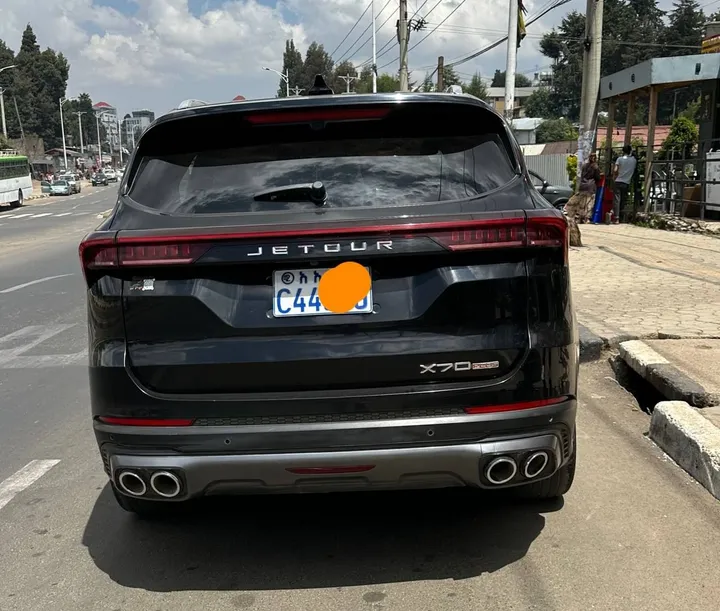 Jetour X70 Plus 2022 SUV – photo 3