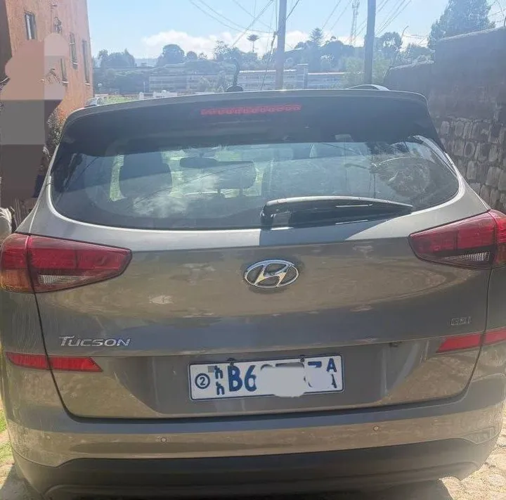 Hyundai Tucson 2021 Automatic – photo 3