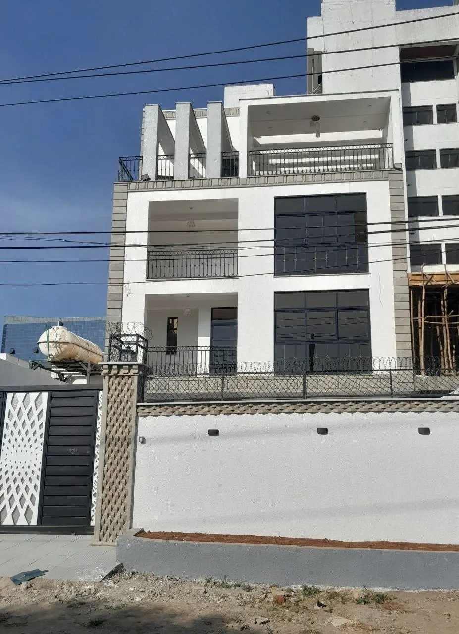 Modern G+3 House in Ayat – photo 7