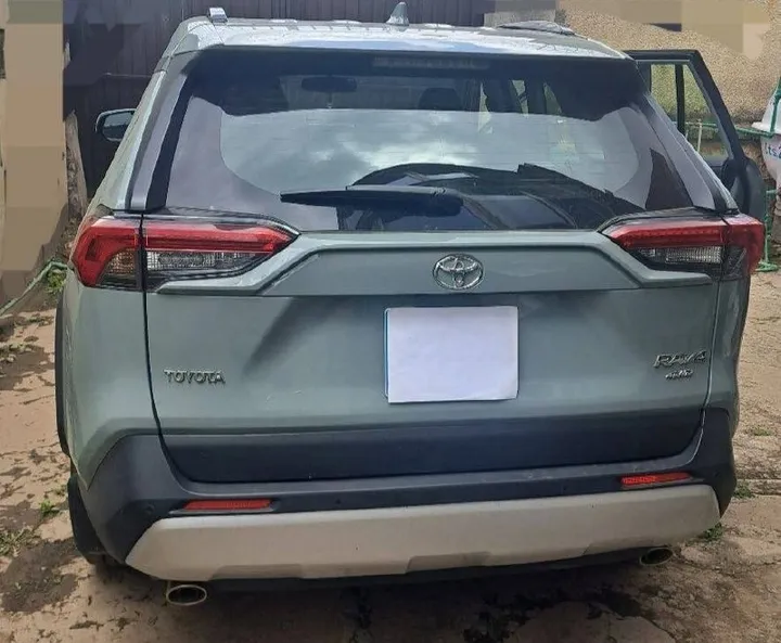 Toyota RAV4 2023 AWD – photo 6