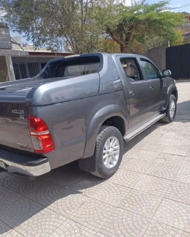 Toyota Hilux 2014 Double Cab – photo 3