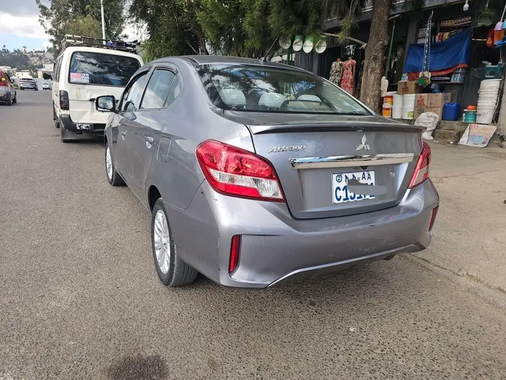 Mitsubishi Attrage 2022 Automatic – photo 3