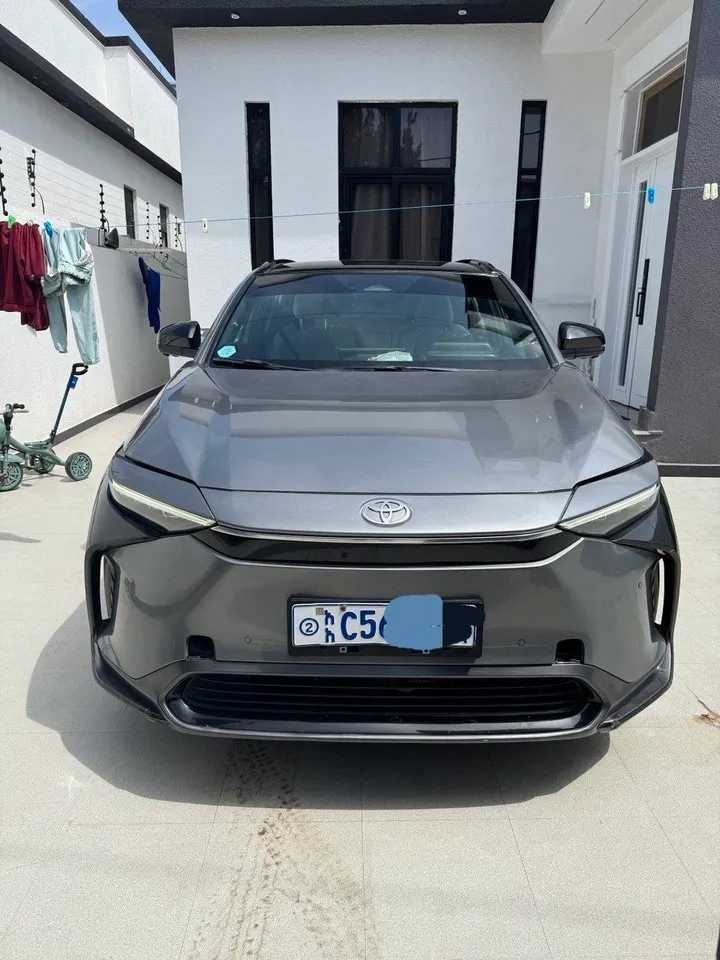 Toyota BZ4X Ultra Electric SUV – photo 5
