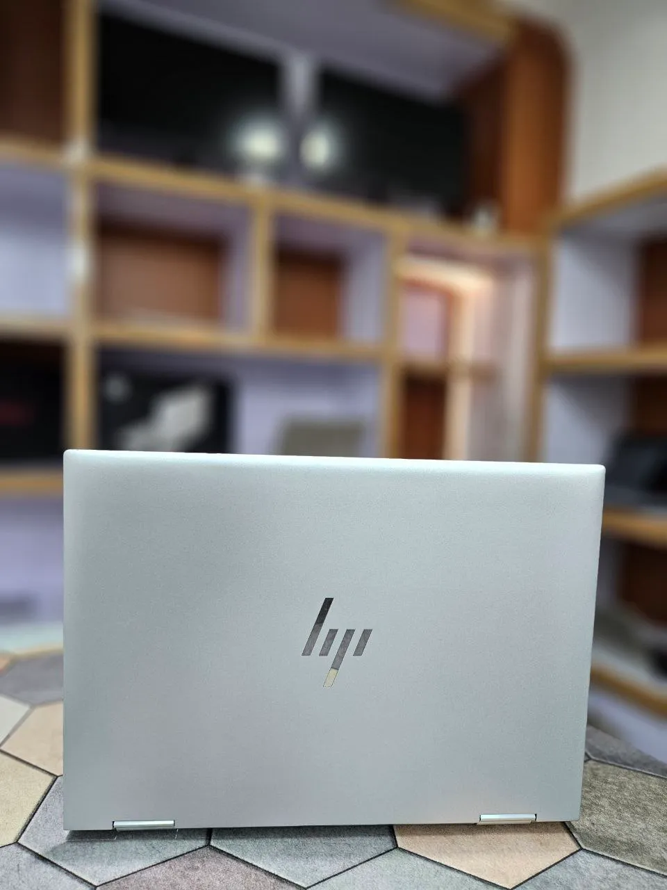 HP EliteBook 1040 G9 2-in-1 – photo 4