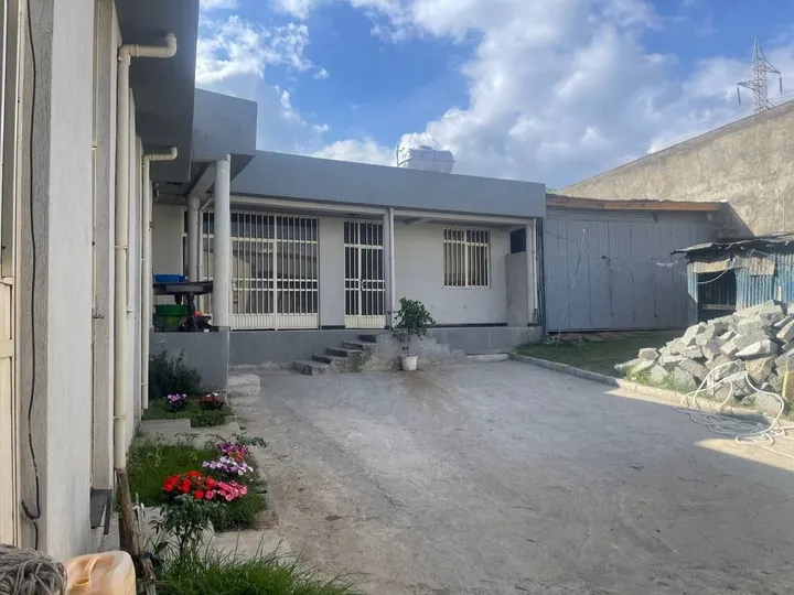 L-Shaped House for Sale in Figa – photo 3