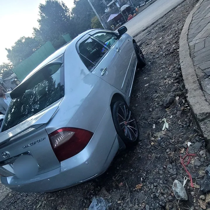 Toyota Corolla 2005 Automatic – photo 6