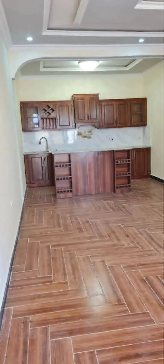 250 sqm Villa House in Ayat – photo 4