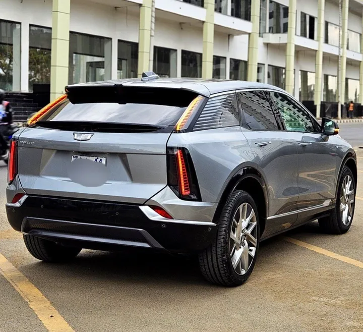 2024 Cadillac Optiq Electric SUV – photo 7
