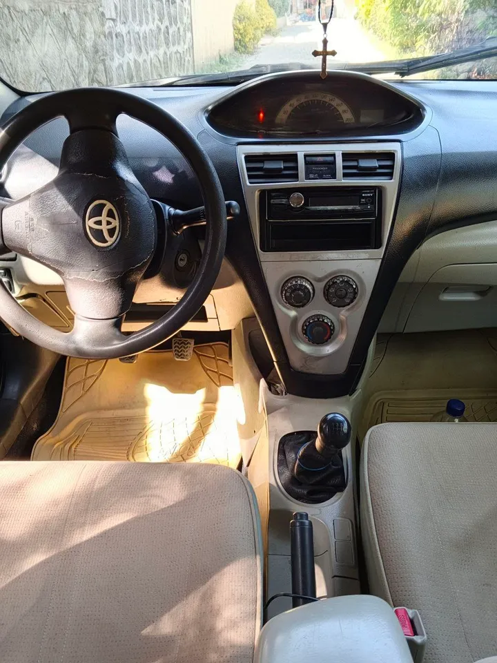 Toyota Yaris Sedan 2007 – photo 5