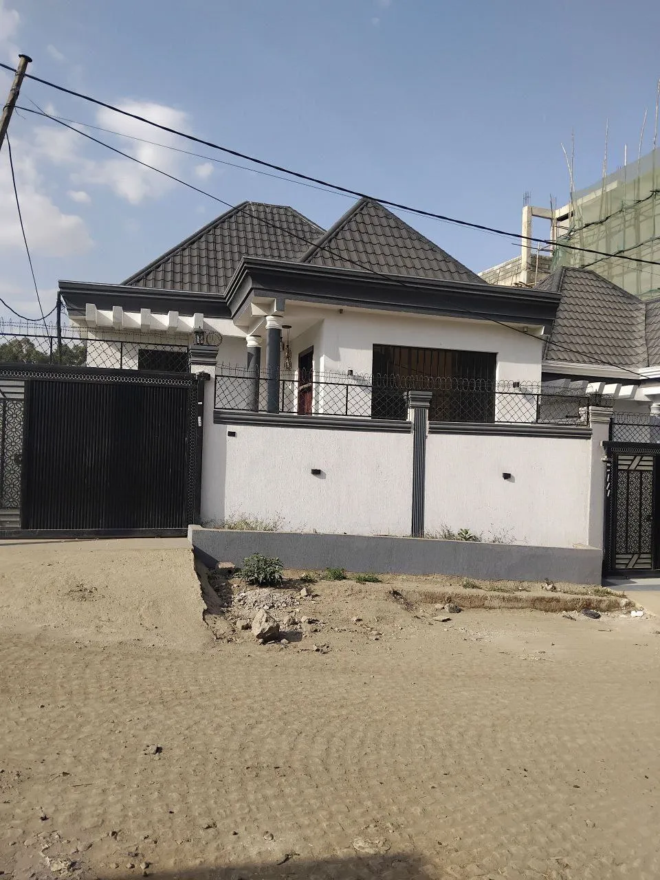 Villa House for Sale in Ayat – photo 3