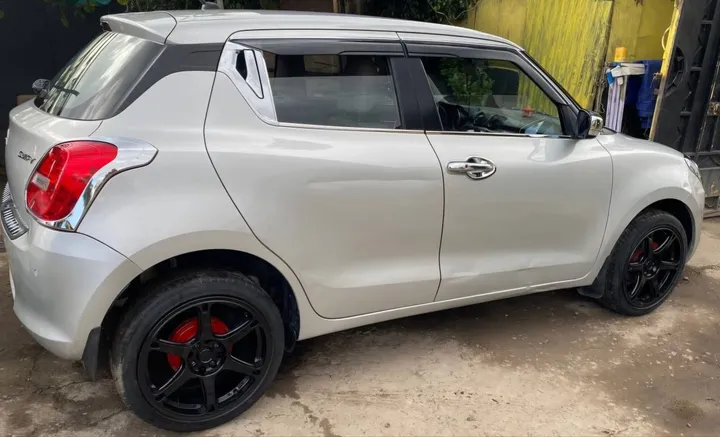 2022 Suzuki Swift Automatic Sedan – photo 4