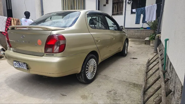 Toyota Platz 2002 Automatic – photo 6