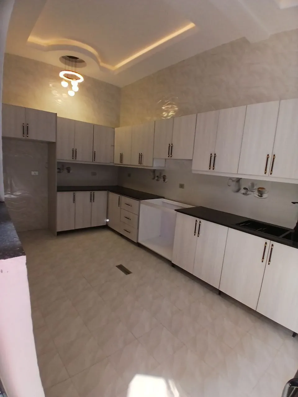 274 sqm Villa House for Sale Kotebe – photo 6