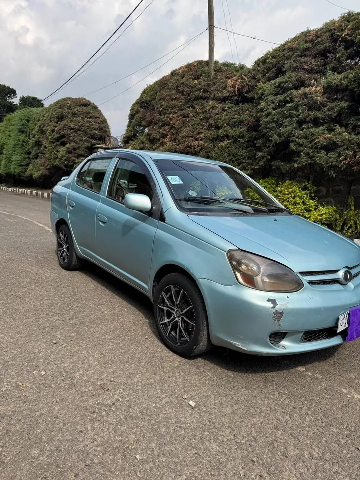 Toyota Platz 2005 Automatic – photo 5