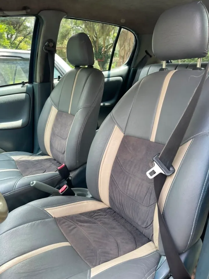 Toyota Vitz 2001 Automatic – photo 4