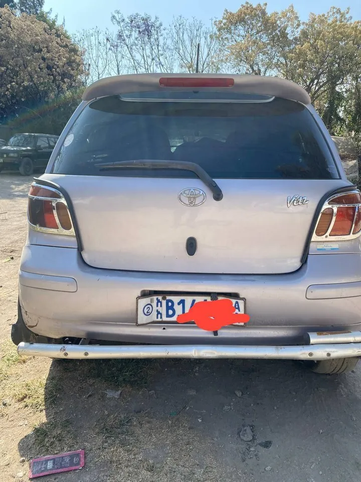 Toyota Vitz 2003 Automatic – photo 4