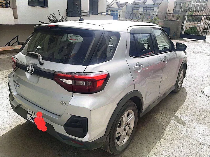 Toyota Raize 2022 SUV – photo 3