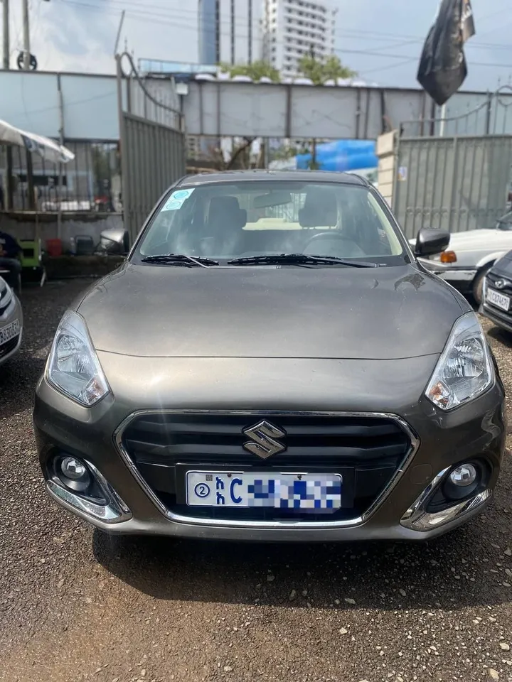 Suzuki Dzire 2022 Automatic – photo 4