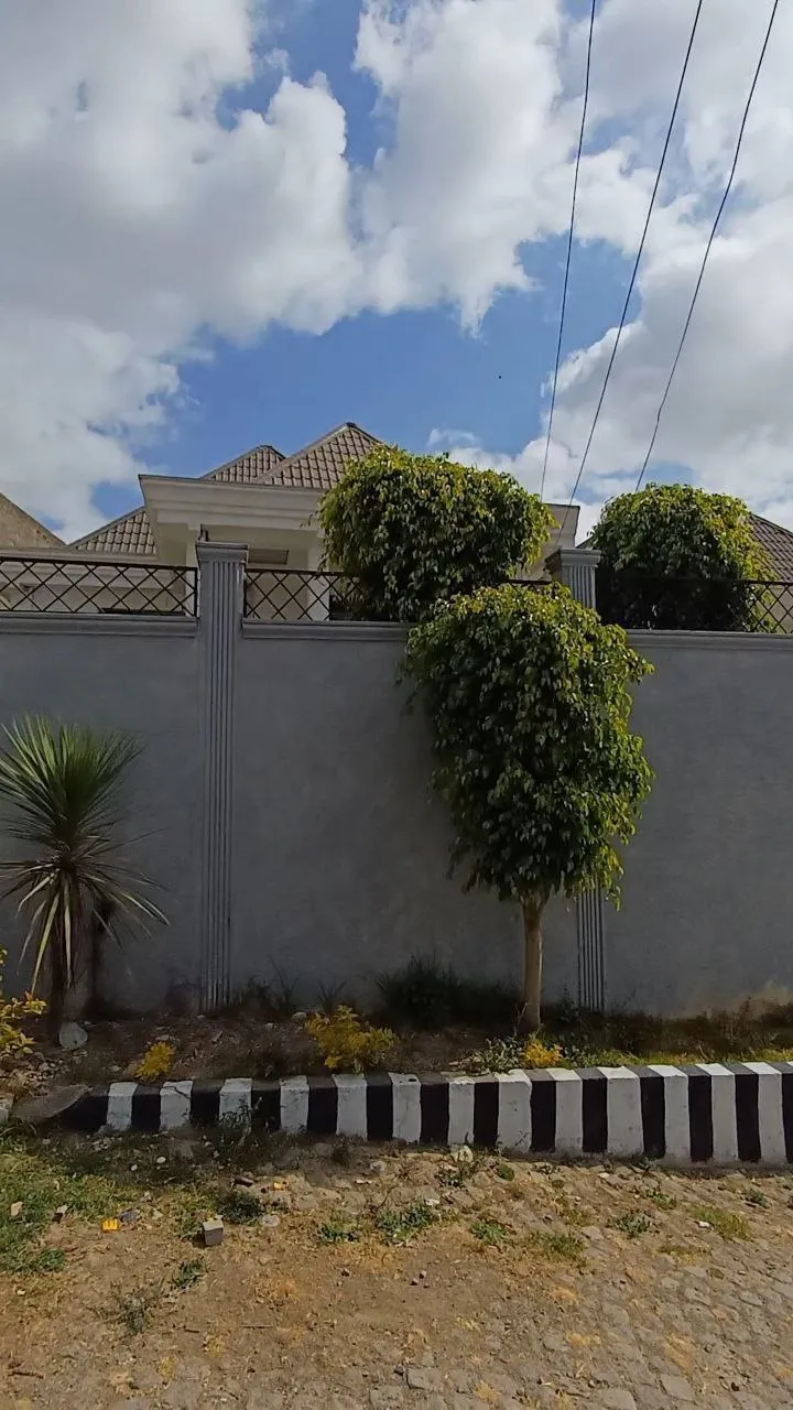 Modern 6 Bedroom Villa House – photo 3