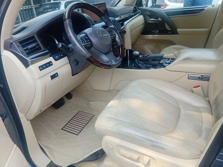 Lexus LX570 2018 Full Option – photo 6
