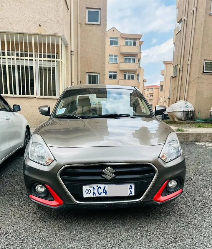 Suzuki Dezire 2022 Automatic – photo 3
