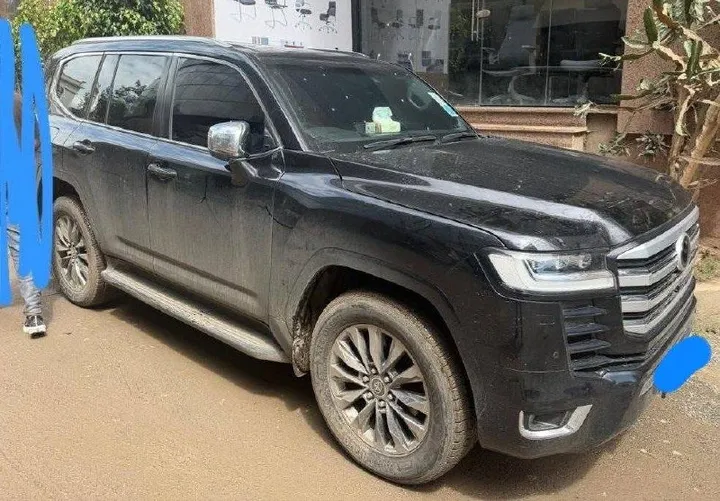 Toyota Landcruiser V-XR 2022 – photo 3