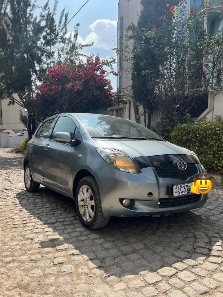 Toyota Yaris Compact 2008 Manual – photo 7