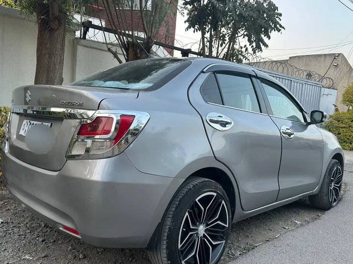 Suzuki Dzire 2022 Automatic – photo 4