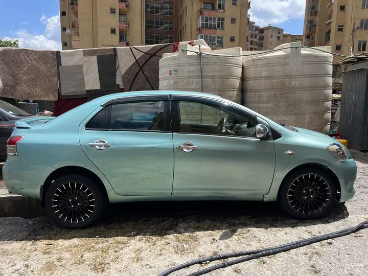 Toyota Yaris Sedan 2008 Automatic – photo 5