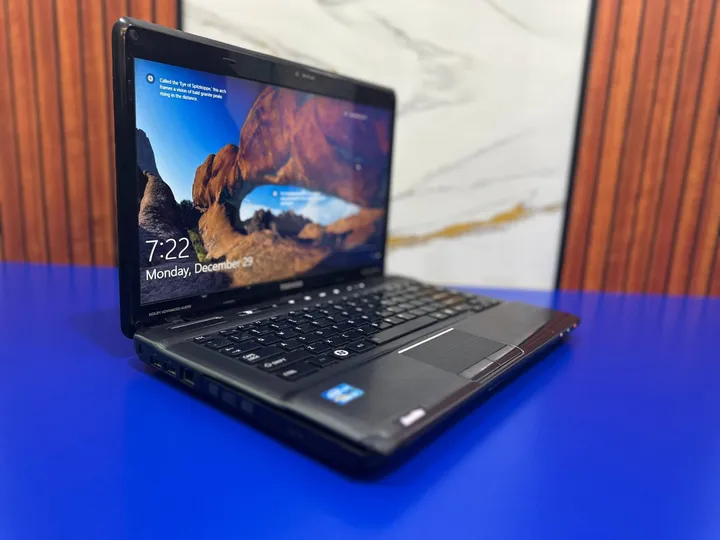 Toshiba Core i5 3rd Gen Laptop – photo 6