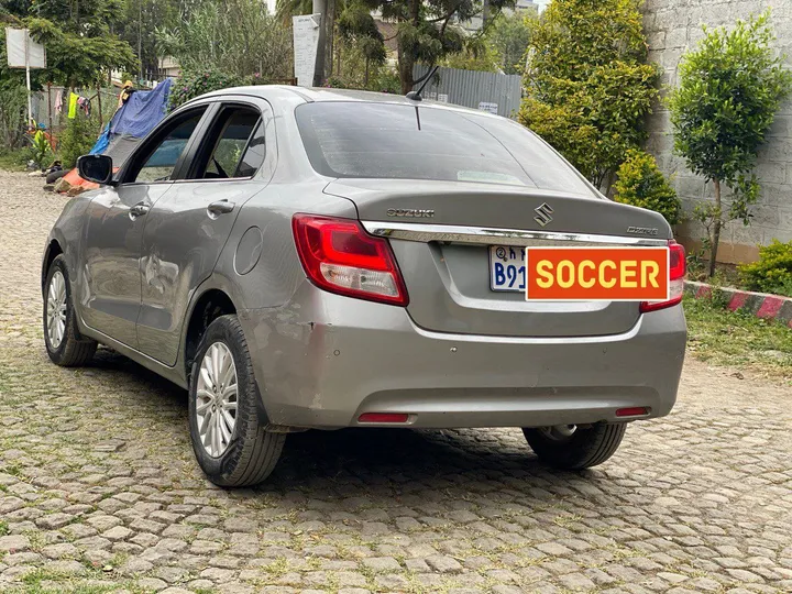 Suzuki Dzire 2021 Automatic – photo 6