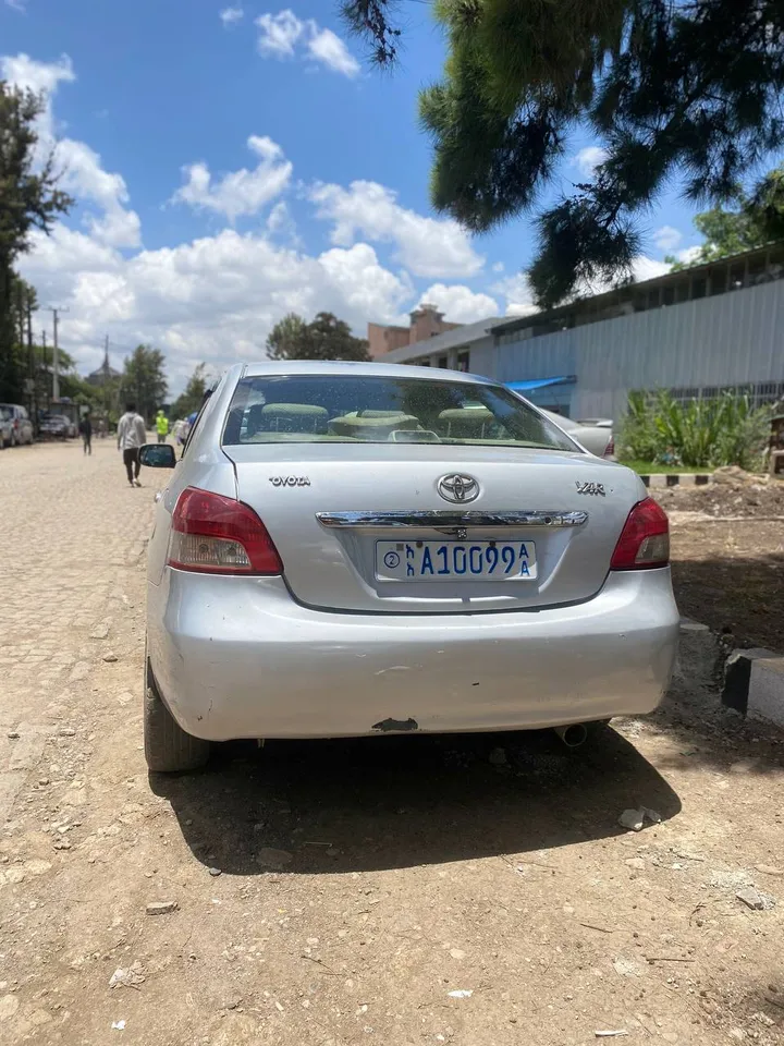 Toyota Yaris Sedan 2006 – photo 6