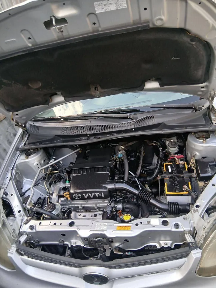 Toyota Platz 2003 Automatic – photo 6