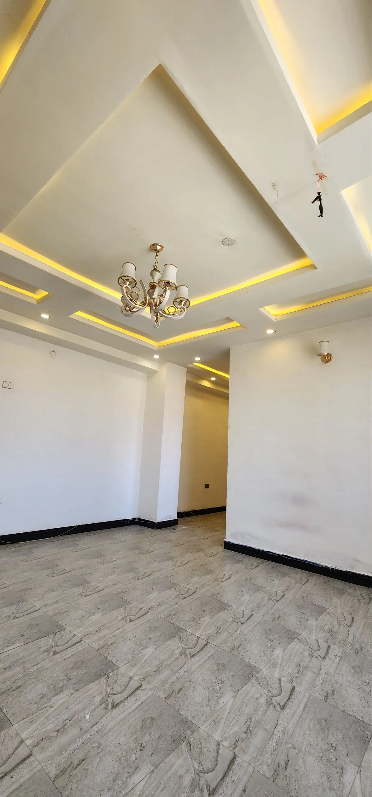 Bedroom Apartment 72 Sqm 6th Floor – photo 7