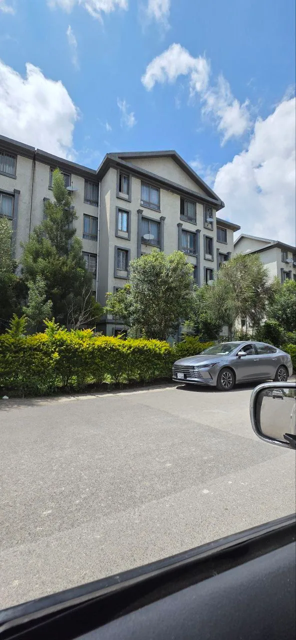 2 Bedroom Ground Floor Apartment – photo 4