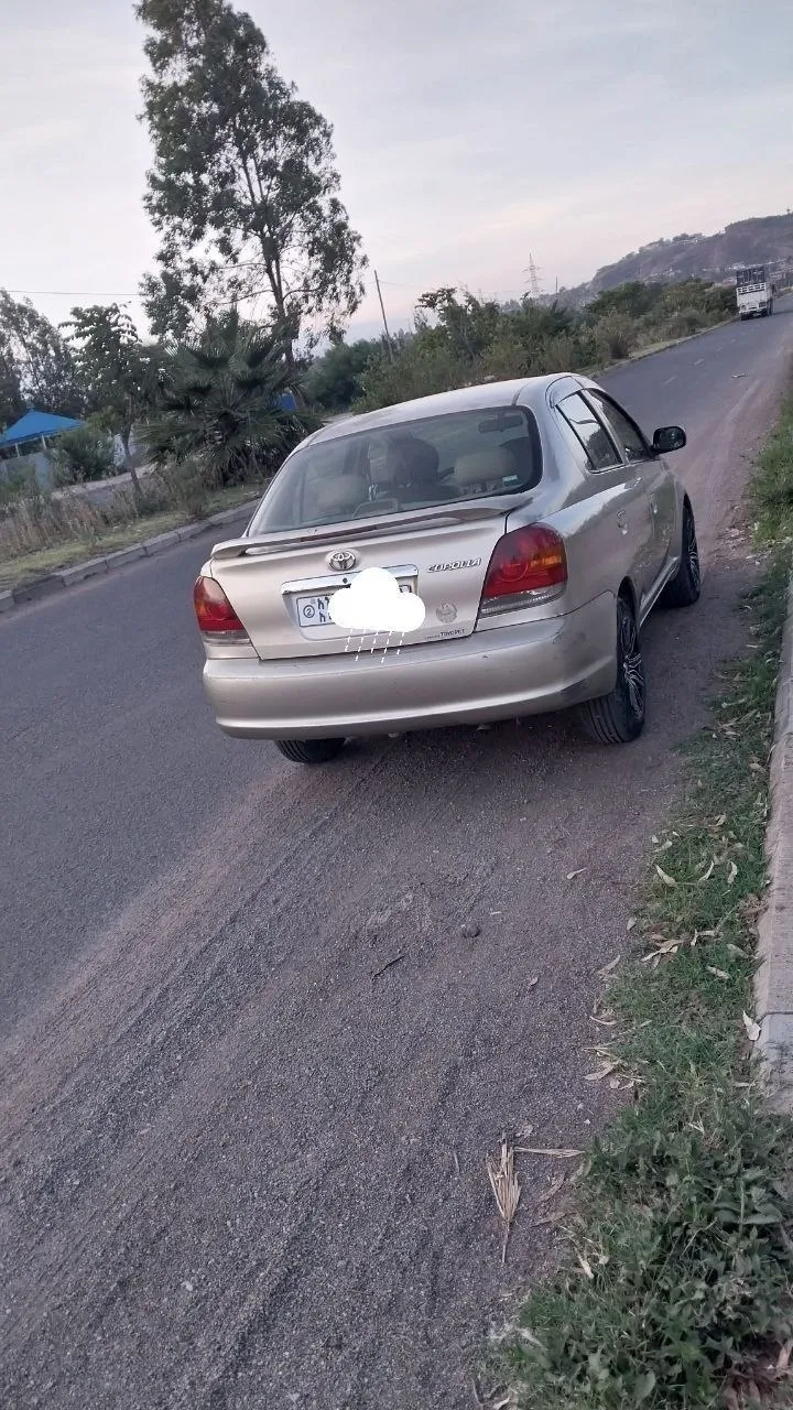 Toyota Platz 2005 Automatic – photo 3
