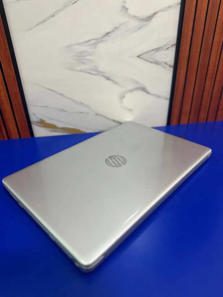 HP Pavilion i5 8th Gen Laptop – photo 4