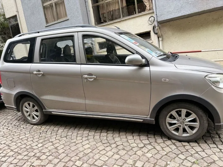 Glory 7-Seater 2024 Minivan – photo 5