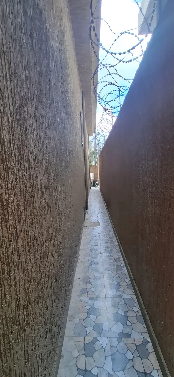 5 Bedroom Villa for Sale in Ayat – photo 4
