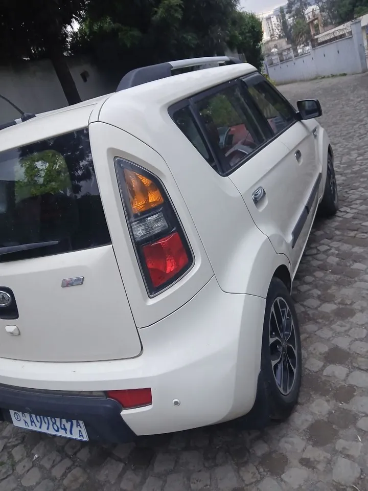 Kia Soul 2010 Automatic – photo 7