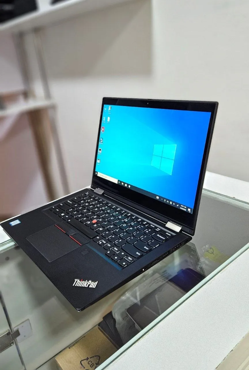 Lenovo ThinkPad Yoga X390 Laptop – photo 4