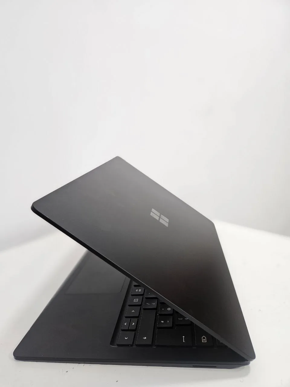 Microsoft Surface Laptop 4 13.5 inch – photo 3