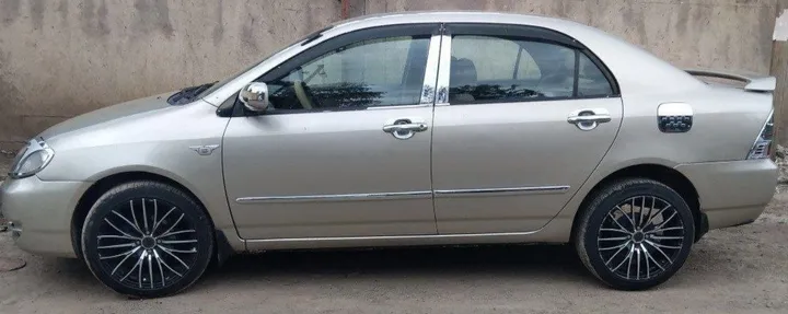 Toyota Corolla 2004 Automatic – photo 3