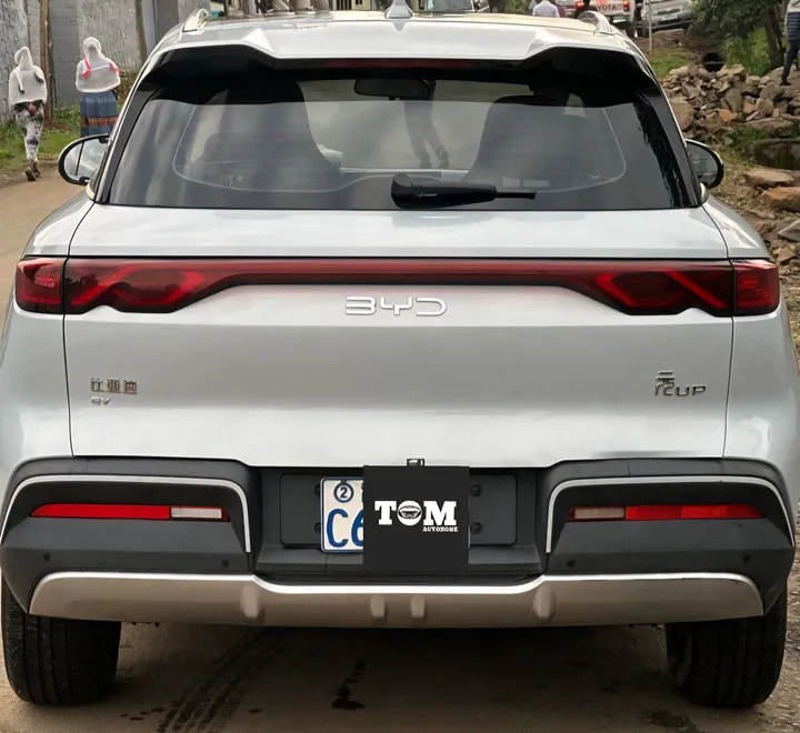 BYD Yuan Up 2024 Electric – photo 3
