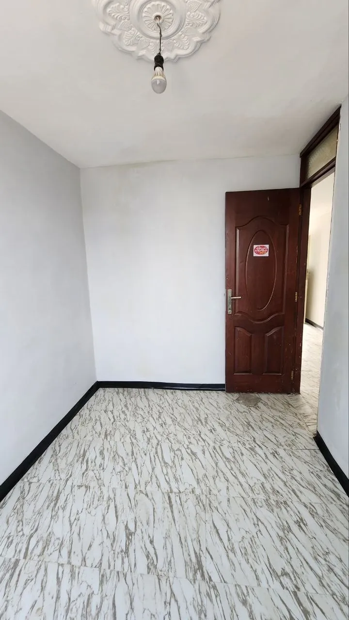 One Bedroom Summit Condominium 47sqm – photo 7