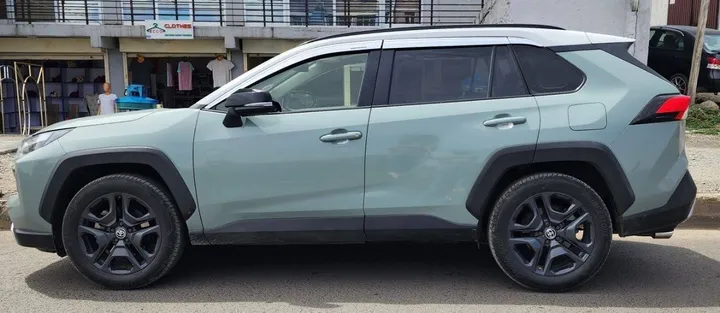 Toyota RAV4 Hybrid 2023 Full-Option – photo 3